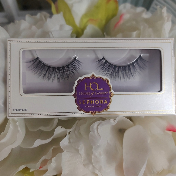 House of Lashes by Sephora Yvette Lashes - Picture 2 of 3